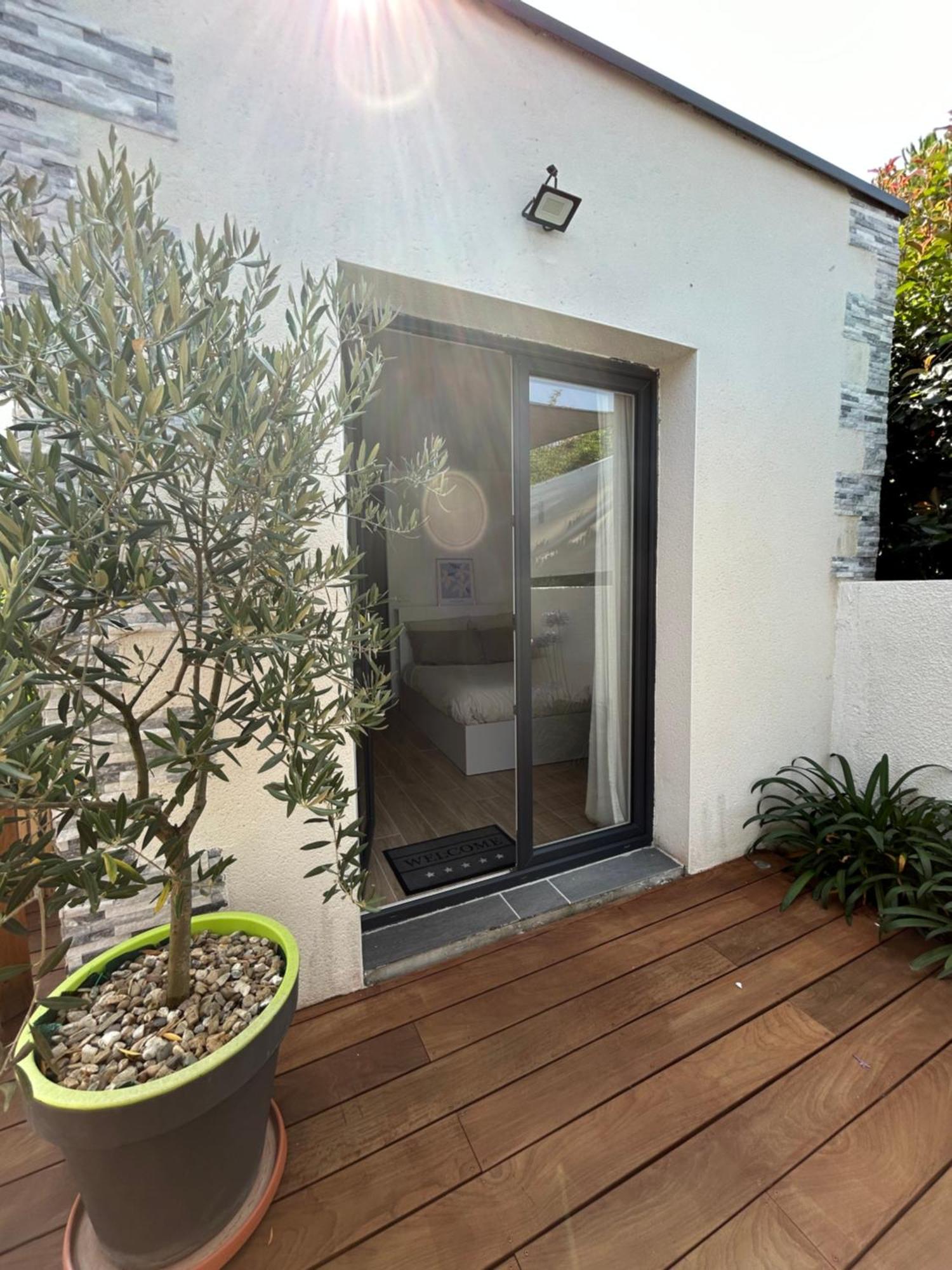 Studio Avec Piscine Carmaux 外观 照片